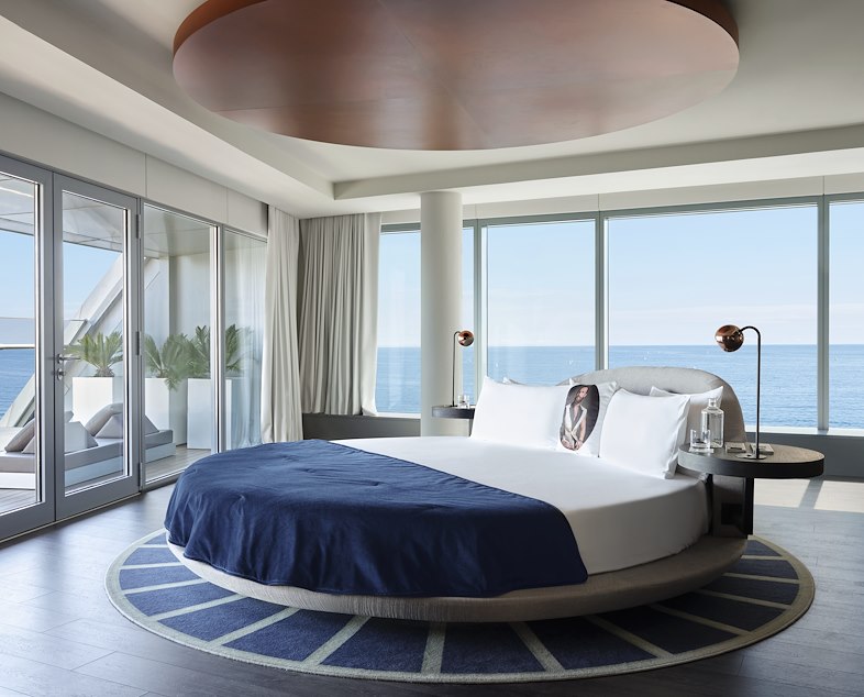 W Barcelona a la posta de sol