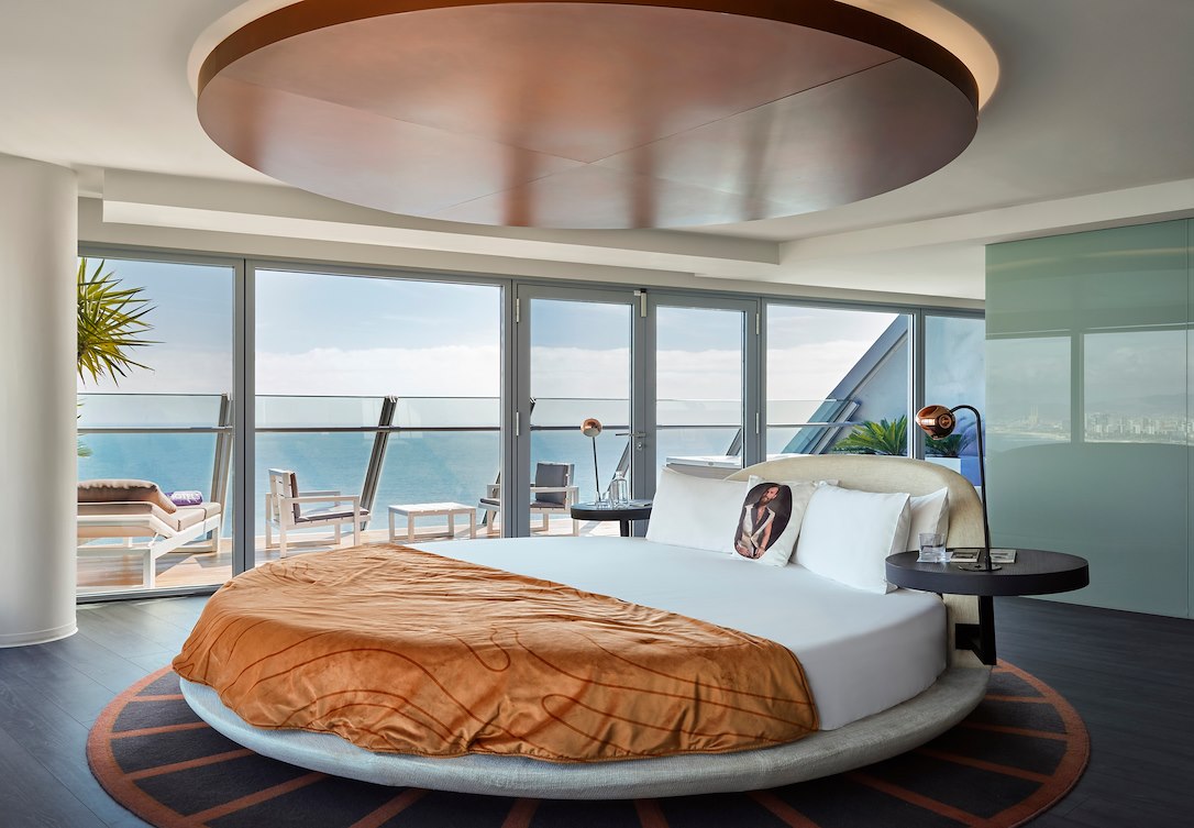 Suite WOW